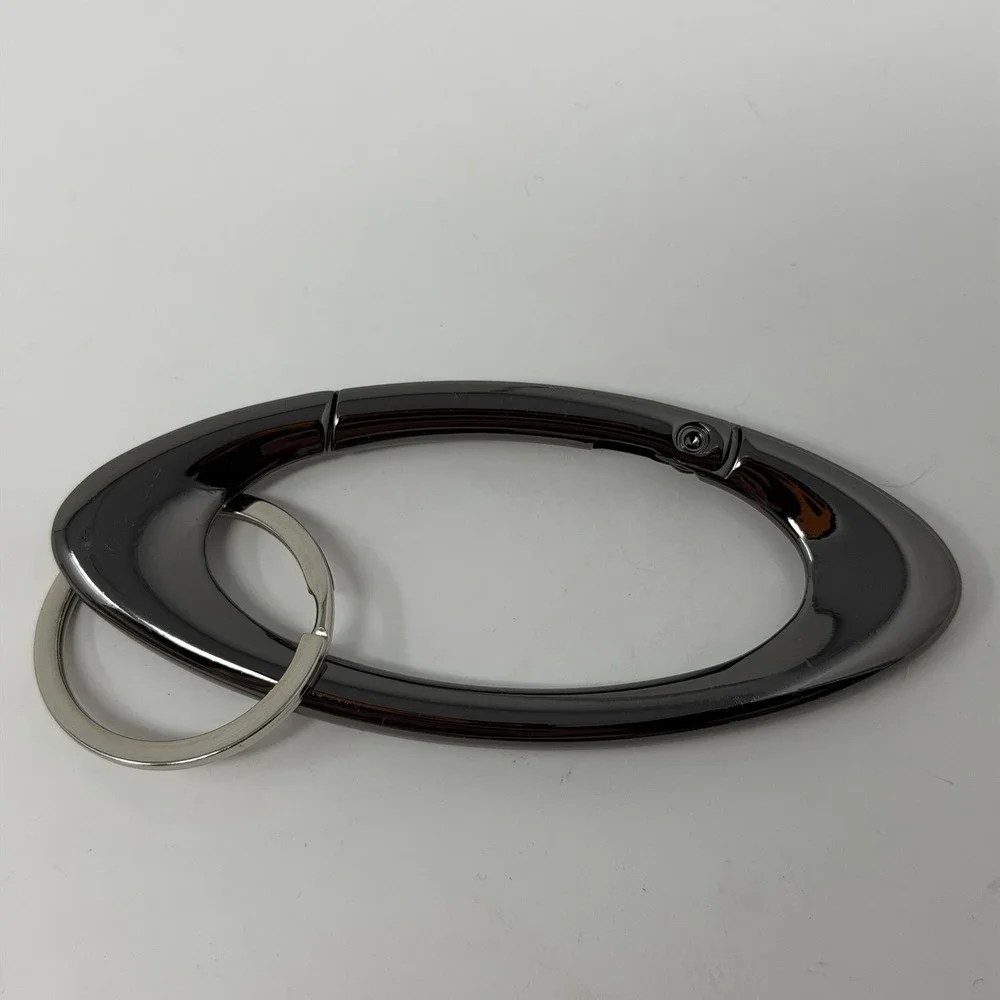 Y2K Oval Carabiner Clip Gunmetal Grey Metal Keychain Key Ring Hiking Gorpcore